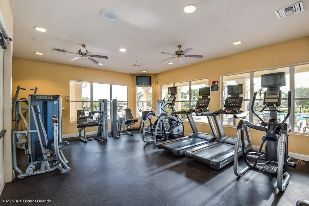 Spacious 3bd/2ba Home With Balcony - Close to Universal and Convention Center! 3vc305