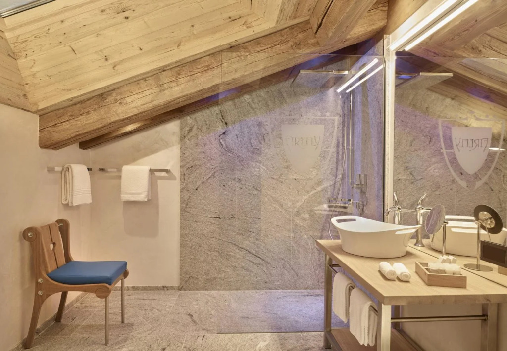 Firefly Luxury Suites
