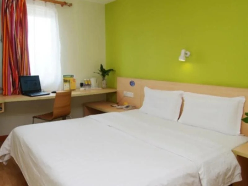 7 Days Inn