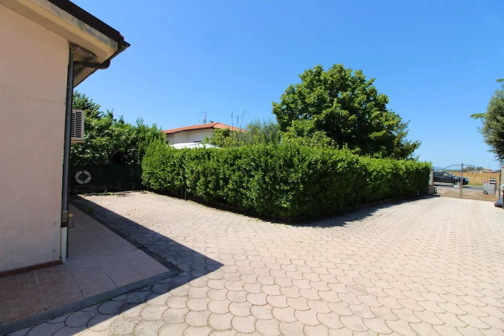 Villa With 2 Bedrooms in Grosseto, With Enclosed Garden and Wifi Near the Beach