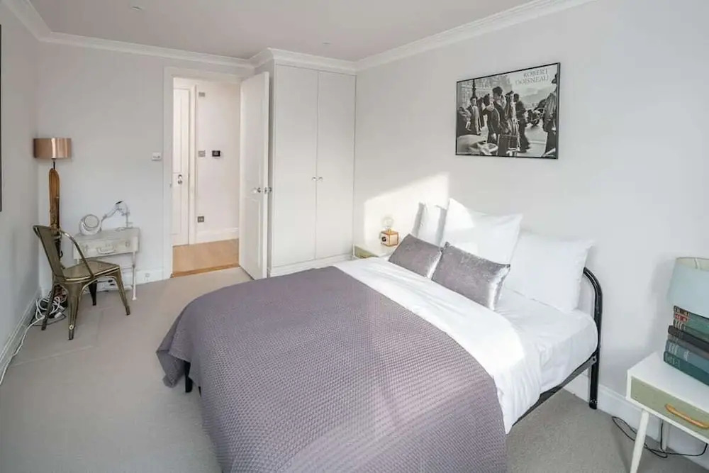 Beautiful Spacious 3 bed 2 Bath in Earl's Court