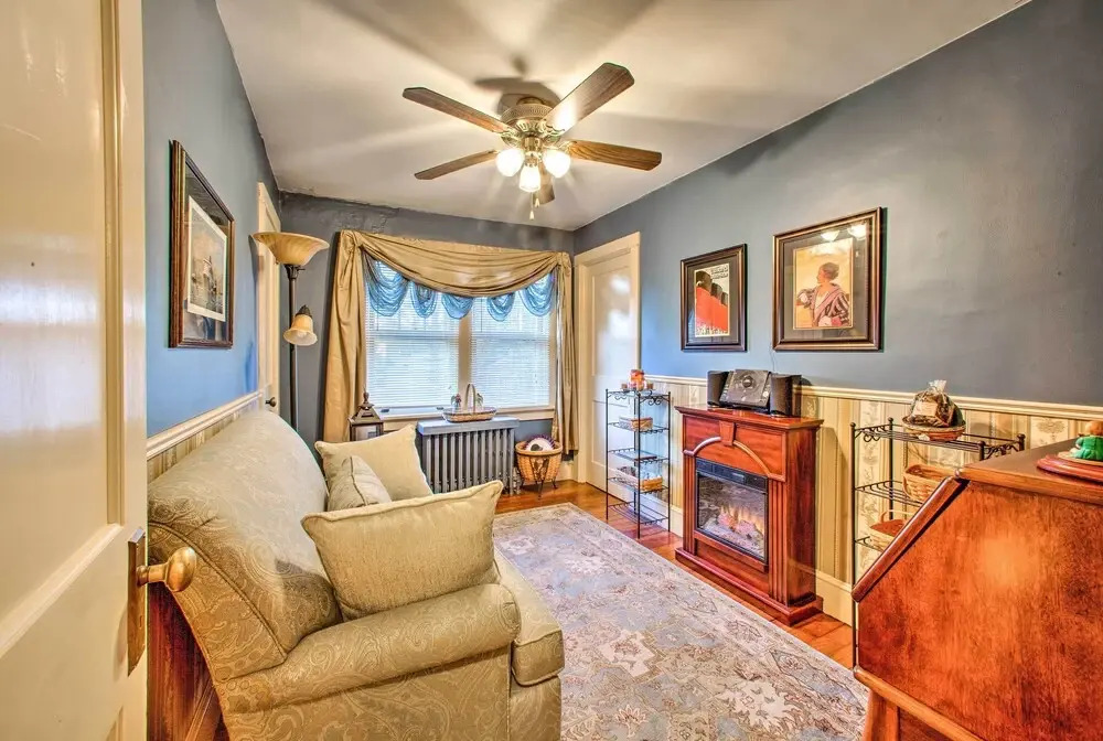 Whimsical Lancaster House w/ Porch Near Amish Farm