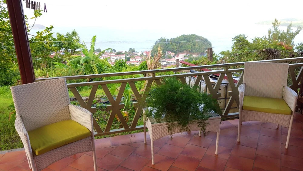 House With one Bedroom in La Trinité, With Wonderful sea View, Furnish