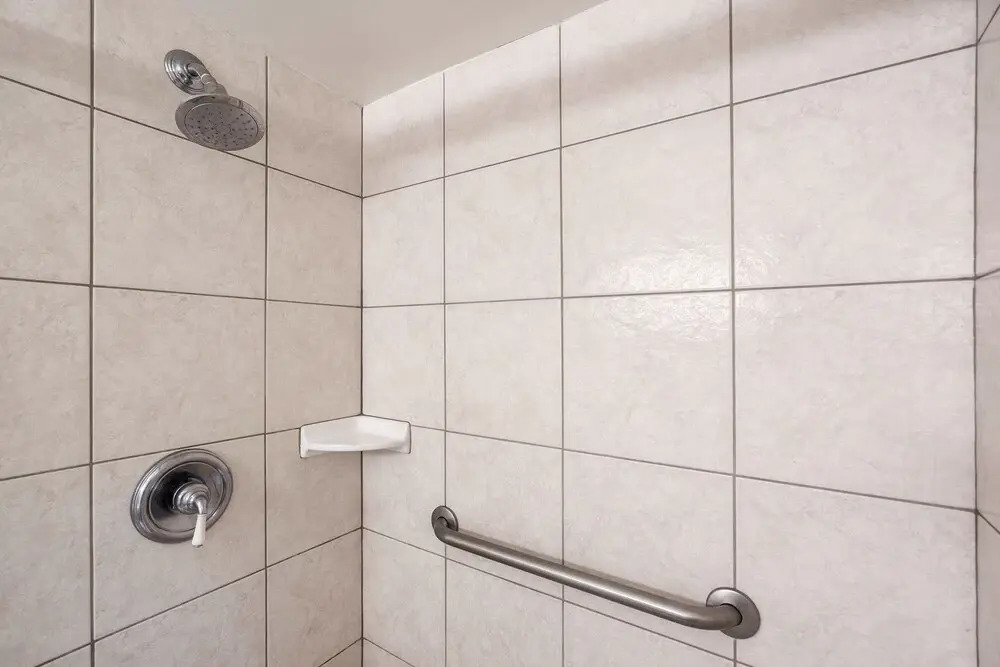 Haleakala Shores A-302 - Stunning Ocean Views, Beautiful Renovation, Wi-fi, & AC