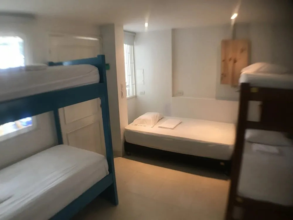 Bike and Dive Hostel