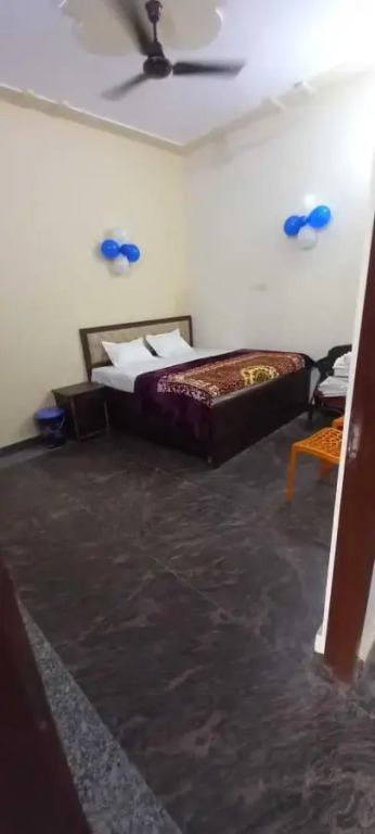 OYO 80588A Hotel Maharaja Palace 2
