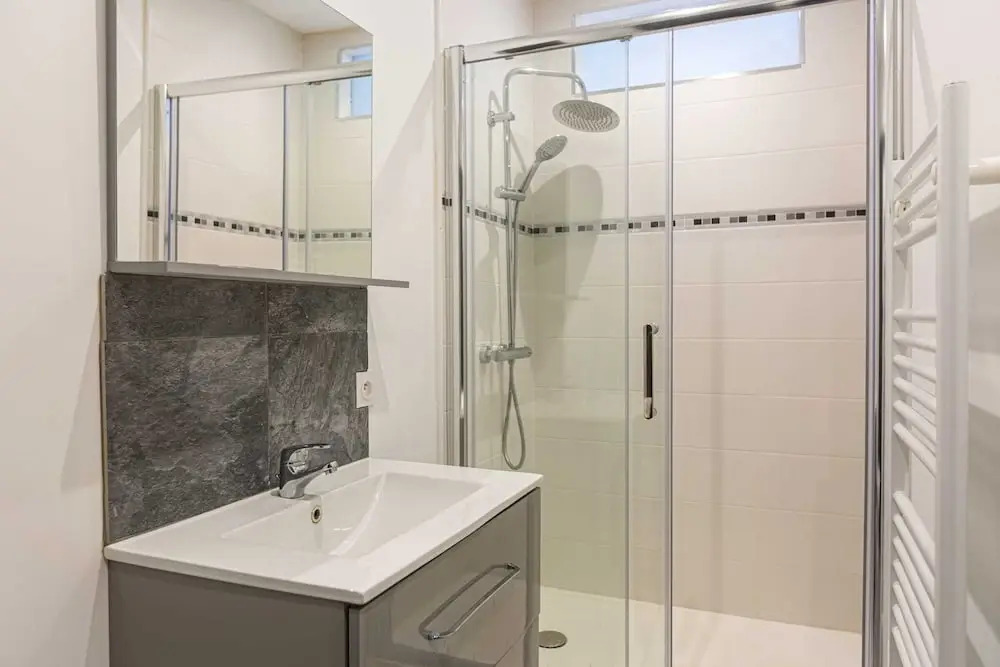 Charming Flat Near Place de la Victoire