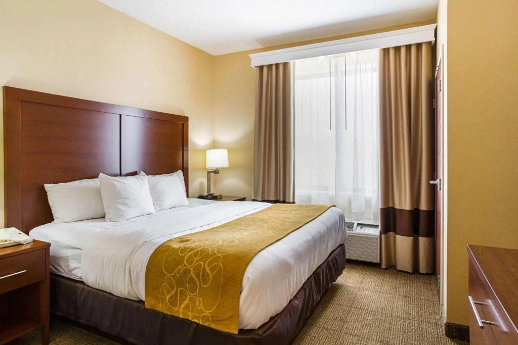 Comfort Suites Twinsburg