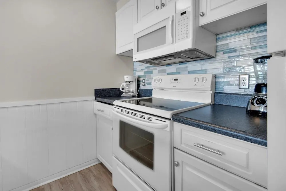 Windward 203 at Edgewater