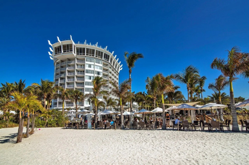 Bellwether Beach Resort