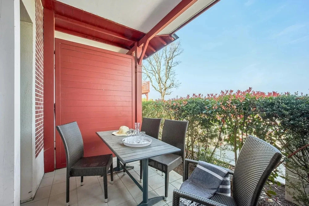 Houlgate Duplex Apartment for 6