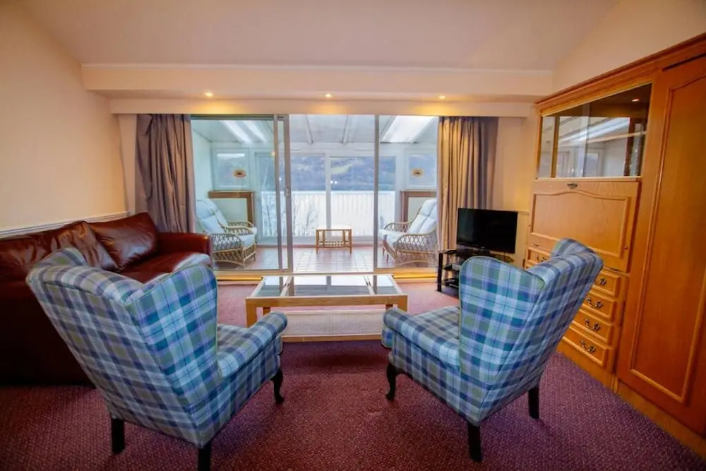 Loch Rannoch Highland Club Studio 03