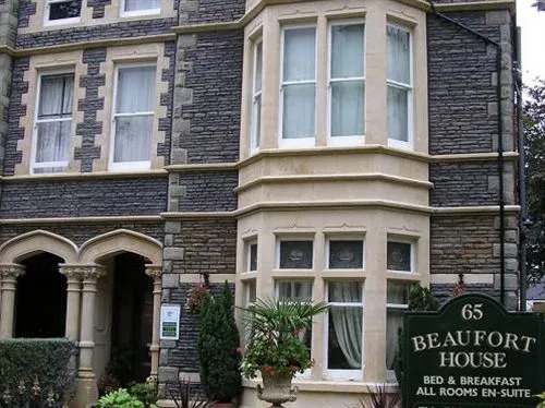 The Avenue Guest House