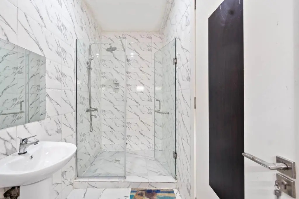 Luxury 2bedroom apartment with pool