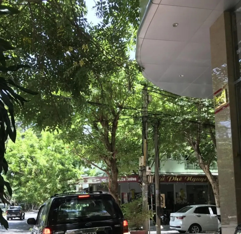 Minh Long Hotel