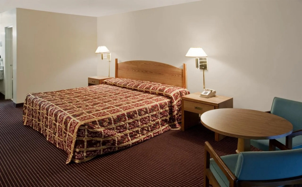 Americas Best Value Inn - Macon