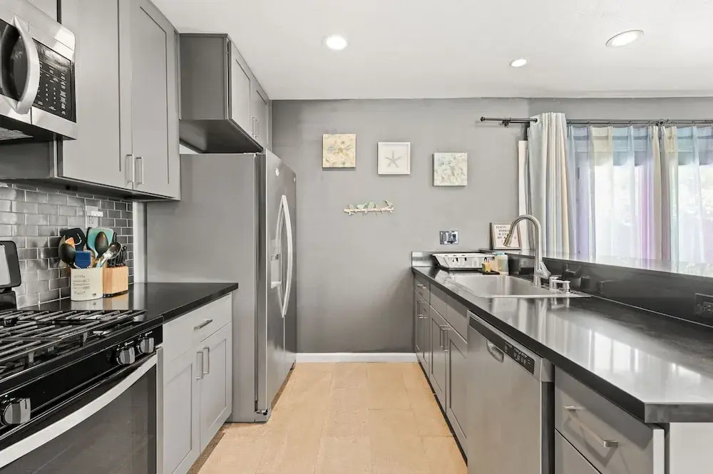 Spacious Family Friendly House in Central Location