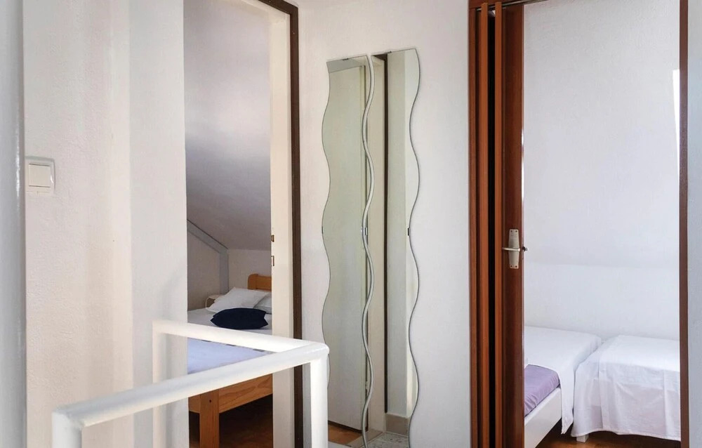 Amazing Home in Splitska With 3 Bedrooms, Wifi and Outdoor Swimming Pool