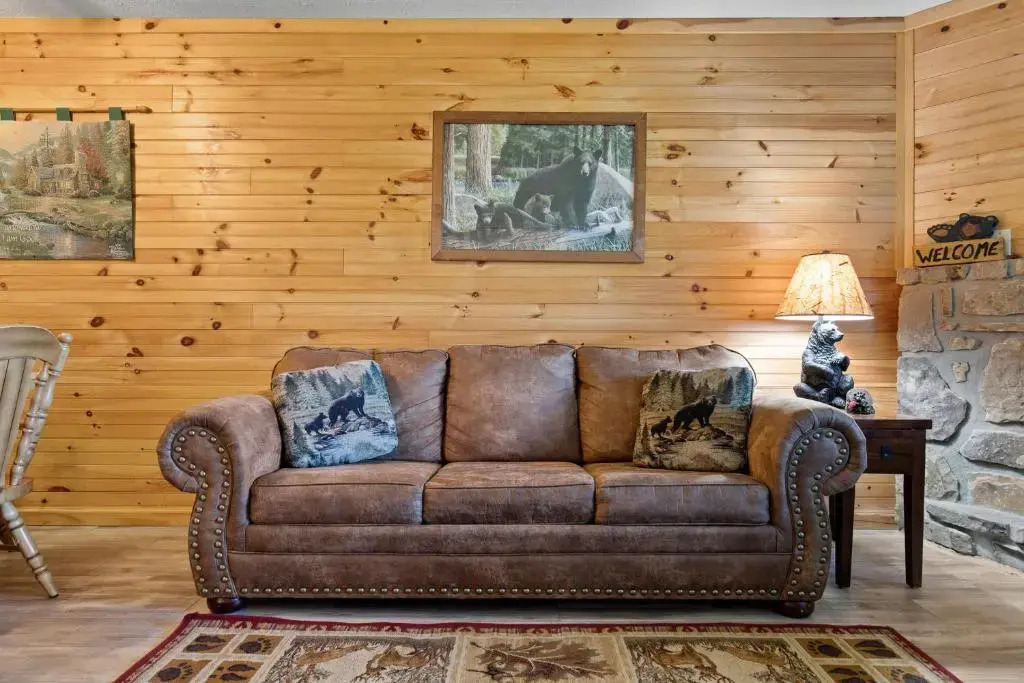 Bear Cub Retreat by Jackson Mountain Rentals