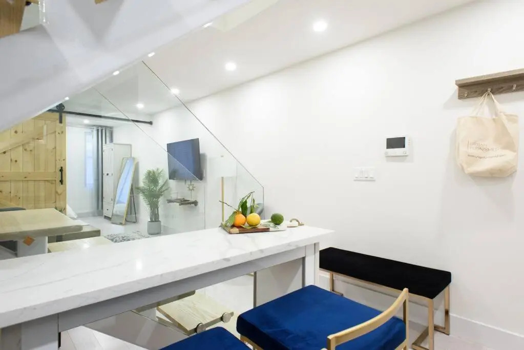 75-3a 3Br Duplex Prime UES WD in Unit Sleeps 6
