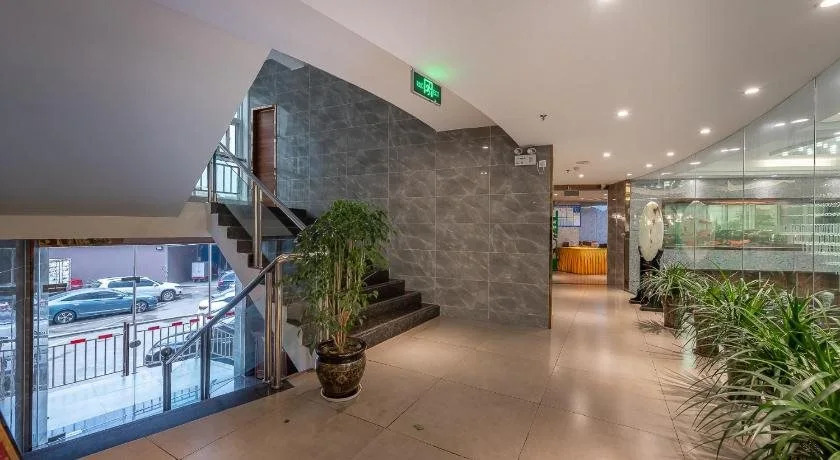 Days Inn by Wyndham Business Place Guilin Yishun