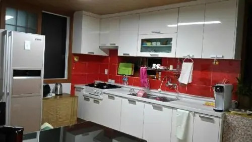 Yeojamani Guesthouse (Female Only)
