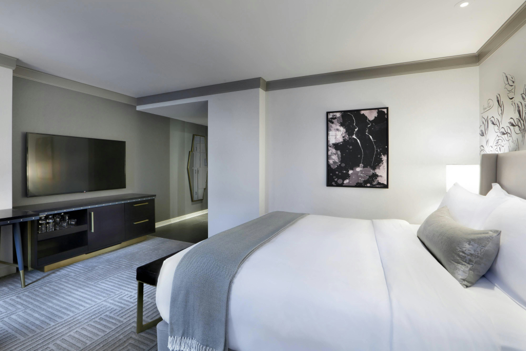 The Gwen, a Luxury Collection Hotel, Michigan Avenue Chicago