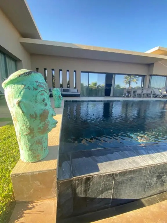 Villa Slim