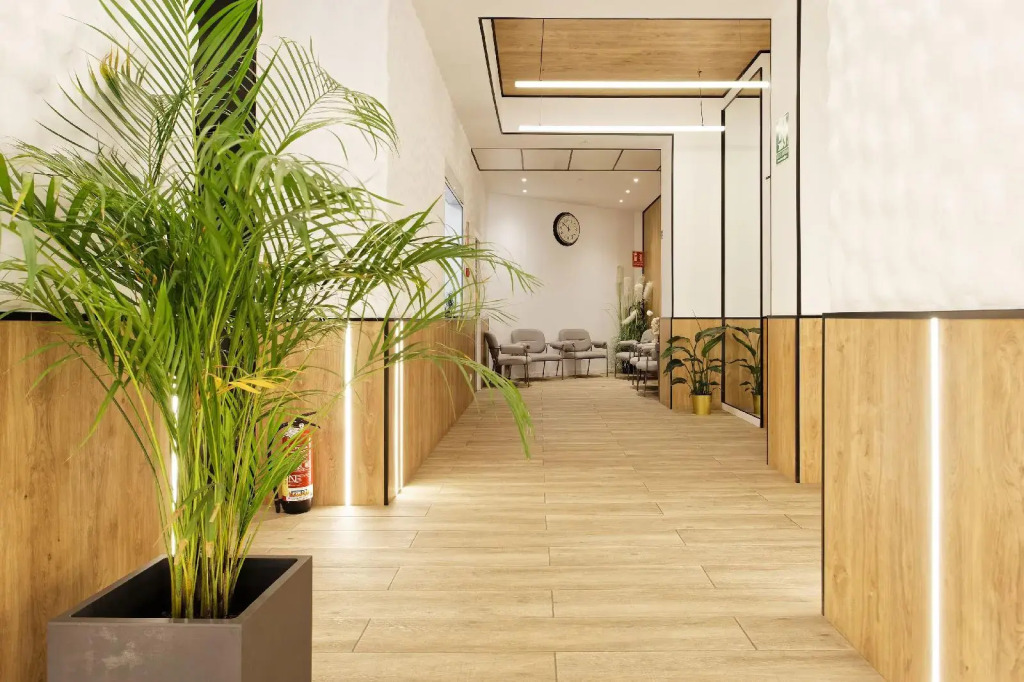Отель Barna House Hotel