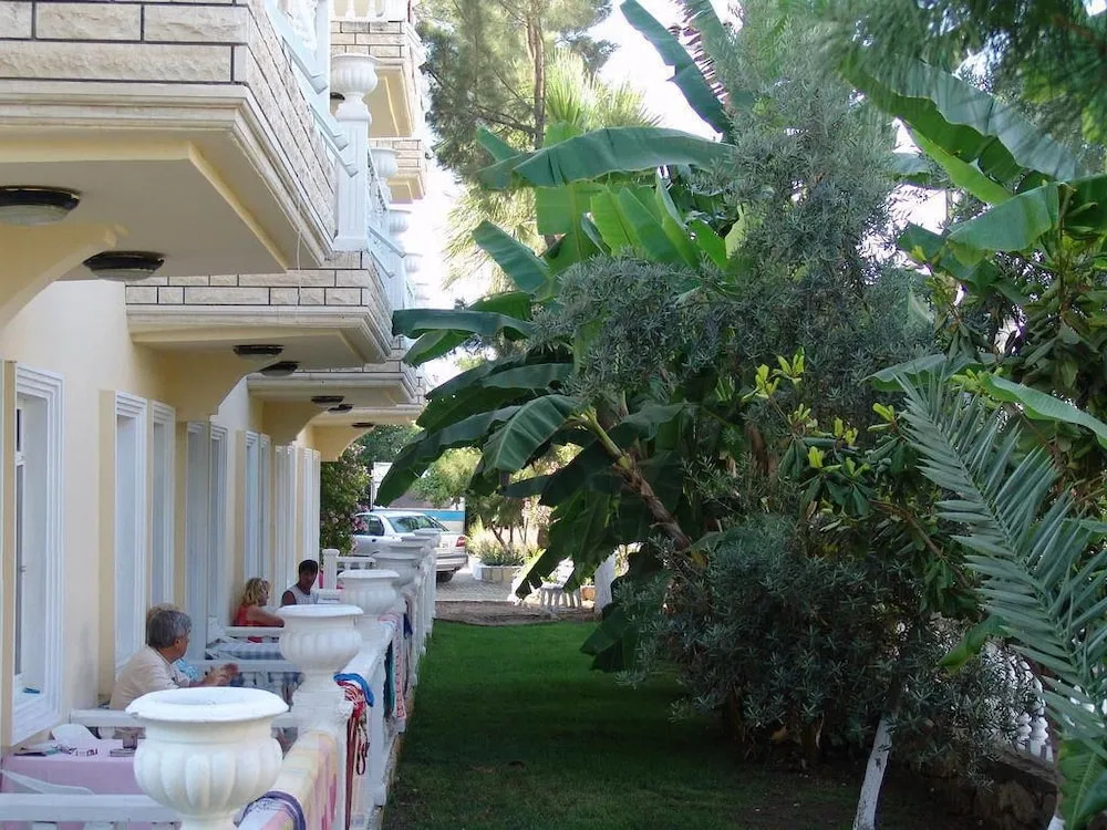 Cenk Bey Hotel