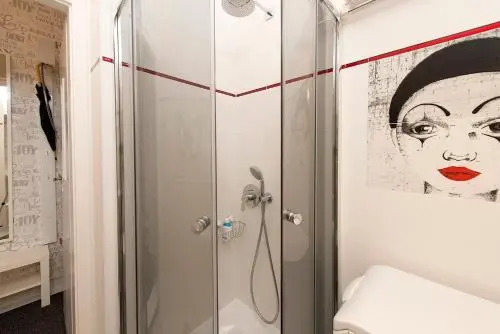 Monroe Central Budapest
