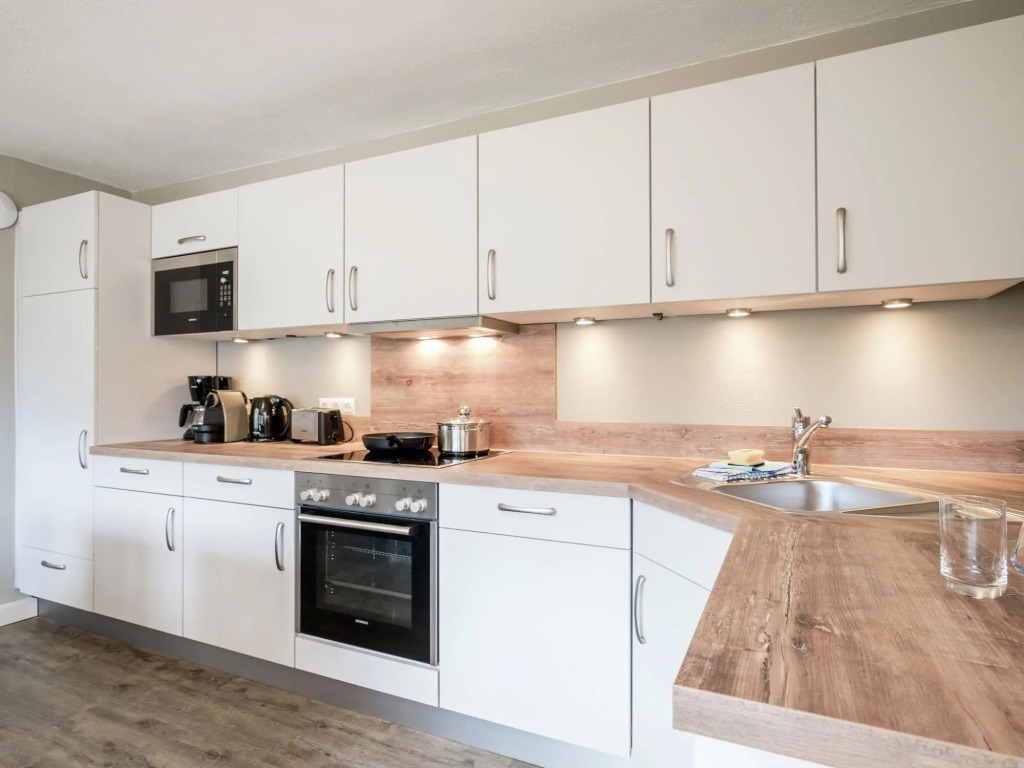 Renovated Holiday Home near Zell am See with Enclosed Garden