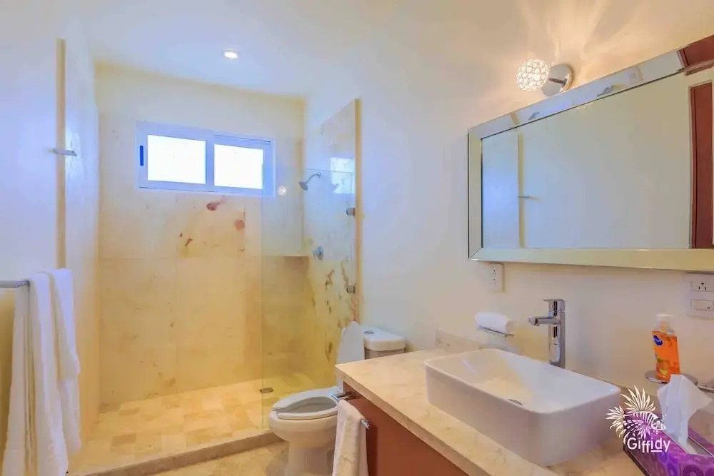 Estrella Del Mar One Bedroom 102