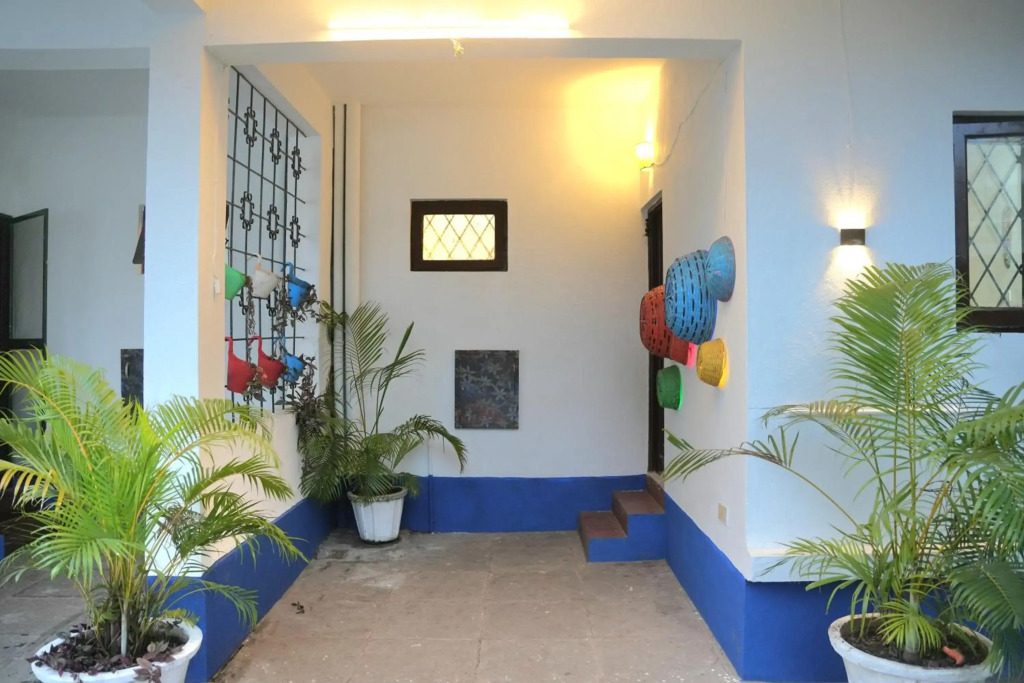 GR STAYS Beautiful 2bhk Apartment In Arpora 5 mins to Baga