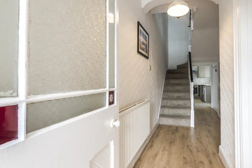 Sandy Retreat - 3 Bedroom Holiday Home - Tenby