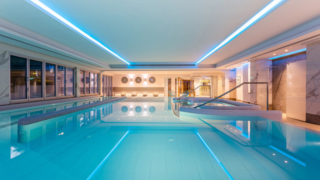 Crowne Plaza Limassol by IHG