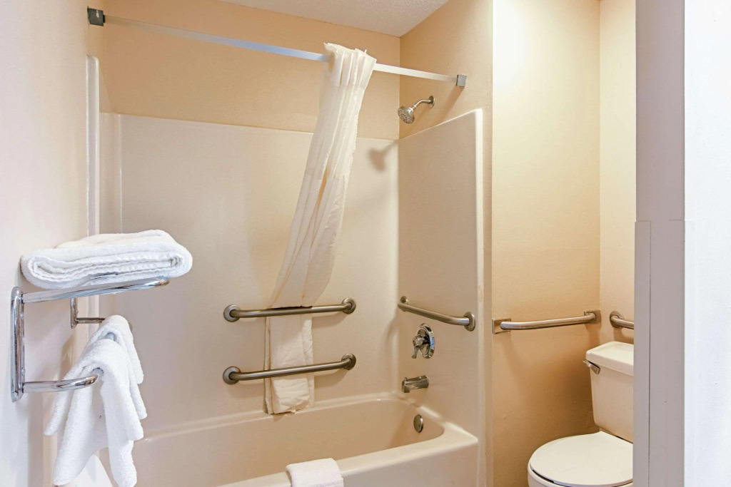 Quality Inn Thomaston