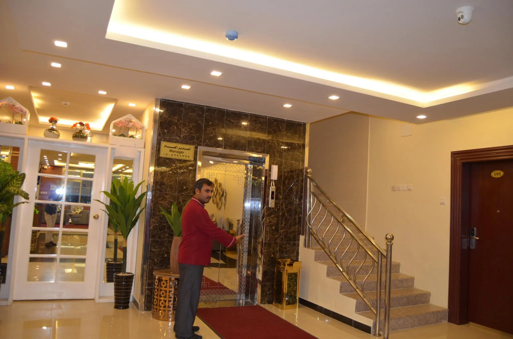 فندق بيوتات العاج