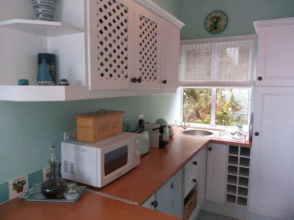 Cape Rose Cottage