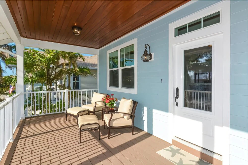 Bodacious Oasis 4 Bedrooms 2 Bathrooms Home