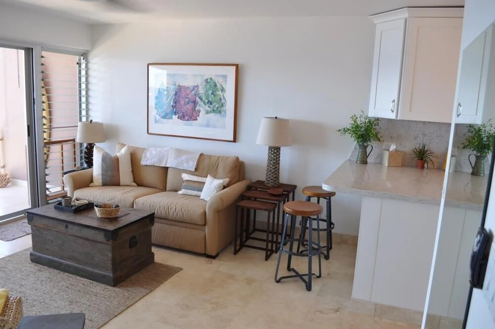 Lahaina Roads 309 by RedAwning
