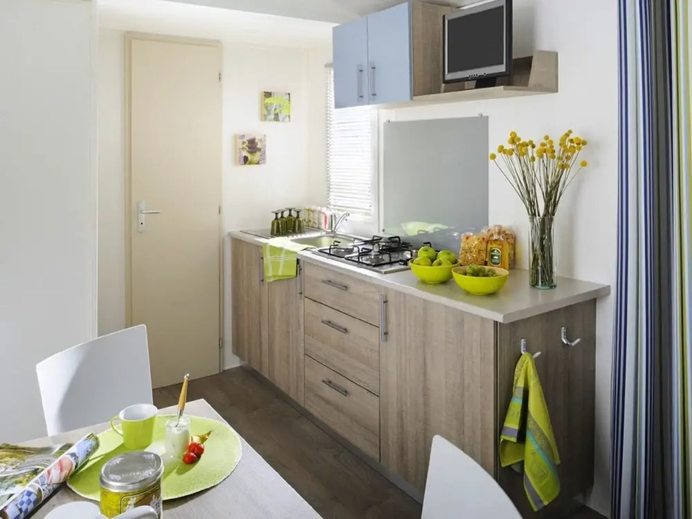 Cozy Mobile Home in Rome With Swimming Pool, Garden, Terrace