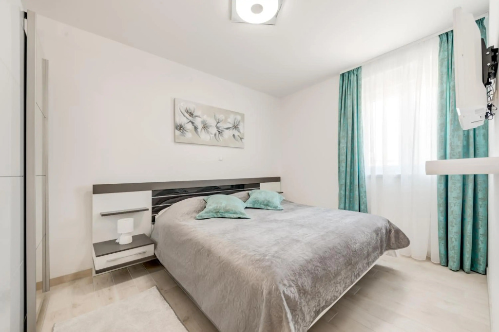 Magnolia 4* luxury apartment in town center