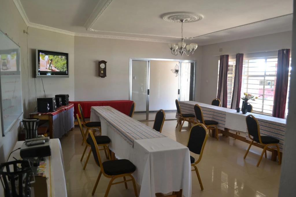 Honeybed Lodge