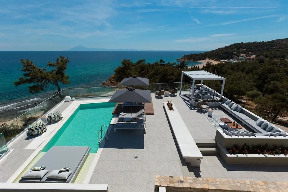360ᵒ Luxury View Collection
