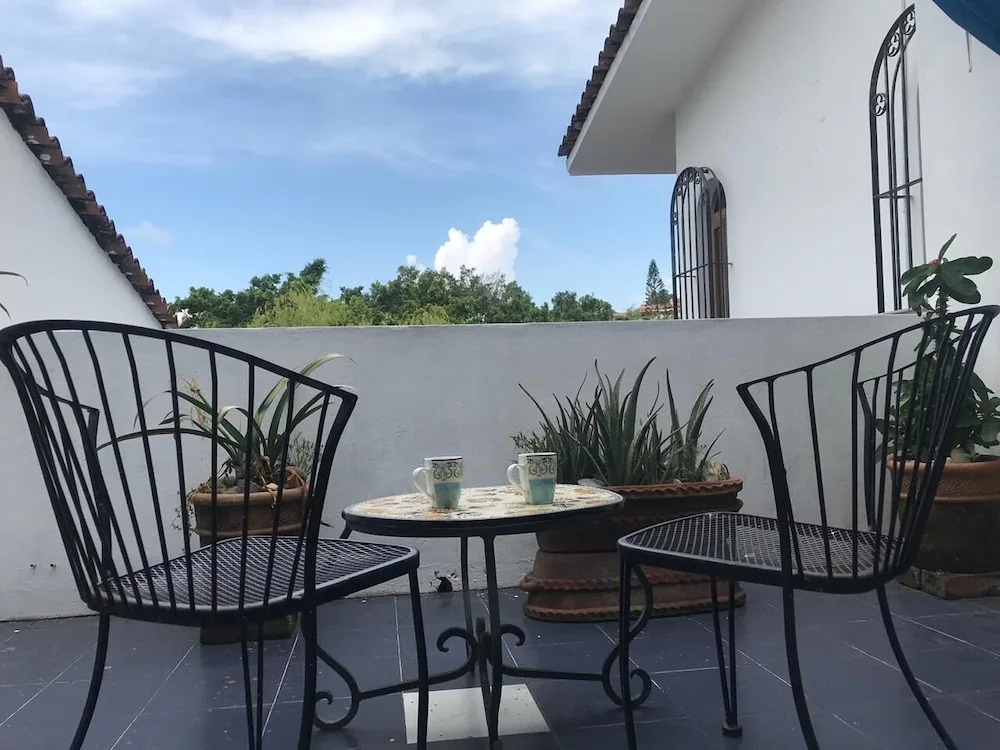 350m2 Top Roof Apartment In Zona Romntica