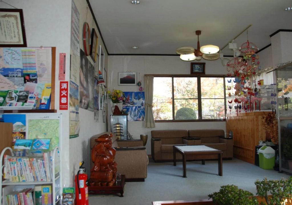 Yamanouchi Guest House