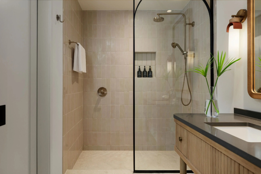 Hotel Indigo Grand Cayman by IHG