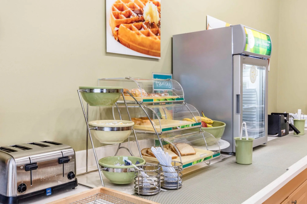 Quality Inn & Suites Pearl-Jackson