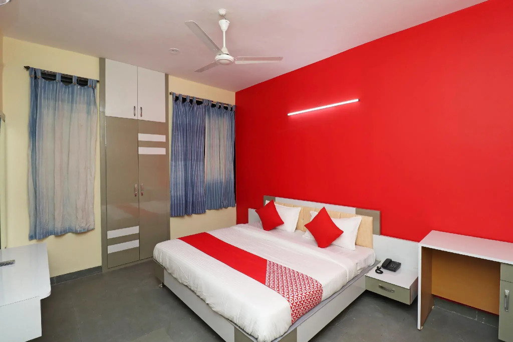 Affinity Palace By OYO Rooms